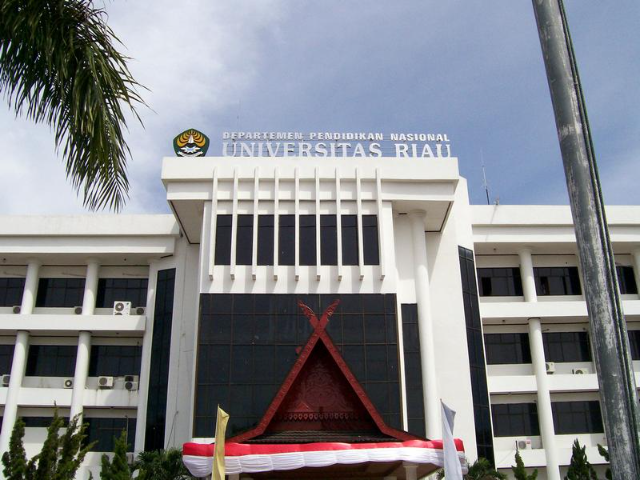 Profil Universitas Riau: Mengungkap Pendidikan di Pekanbaru
